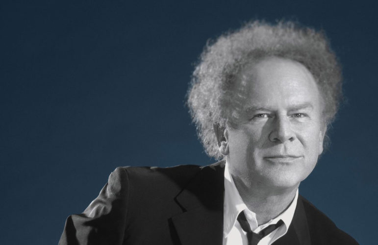 An Evening of Songs and Stories - Art Garfunkel in der Philharmonie (Kritik)