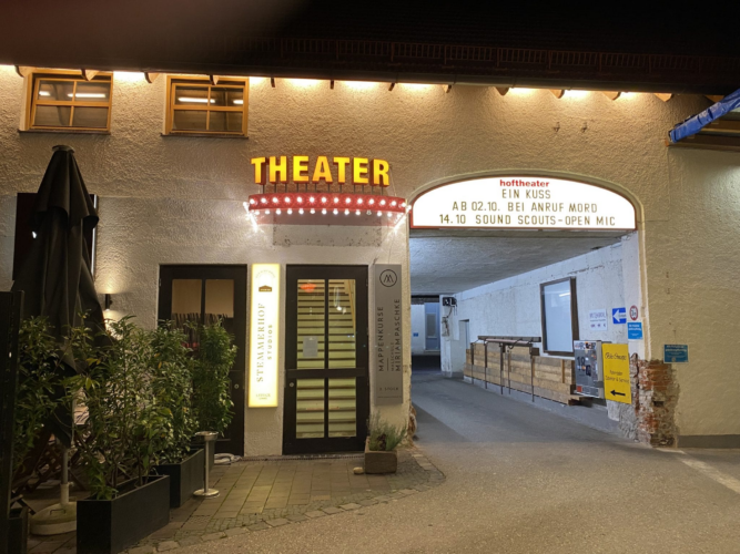 Neue Produktionen im Hoftheater – „Als bliebe ich am Leben“ und „1984“