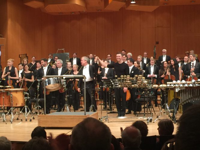 Martin Grubinger & Syndey Symphony Orchestra in der Philharmonie (Kritik)
