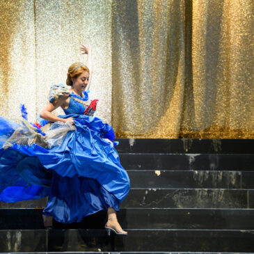 „Mit Fantasie ist alles möglich“ – „Cinderella“ im Prinzregententheater (Kritik)