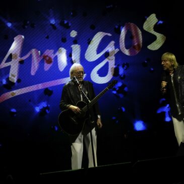 „Zum Aufhören sind wir doch zu alt“ – Die Amigos im Circus Krone (Konzertbericht)