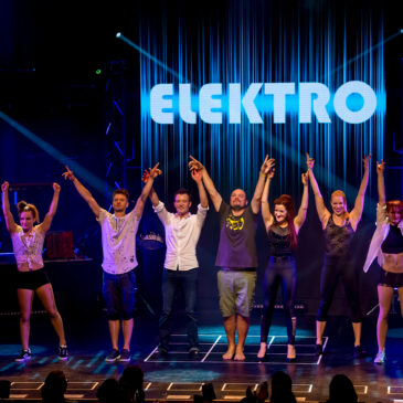 Elektronische Musik mal anders – ELEKTRO, ein artistisches Konzert im GOP. (Kritik)