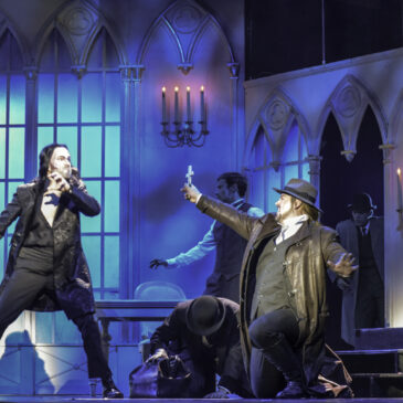 Ein Musicalabend, wie er im Buche steht – „Dracula“ im Deutschen Theater (Kritik)