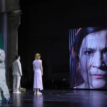 Eine Oper, die tief berührt – Il ritorno / Das Jahr des magischen Denkens im Cuvilliéstheater (Kritik)
